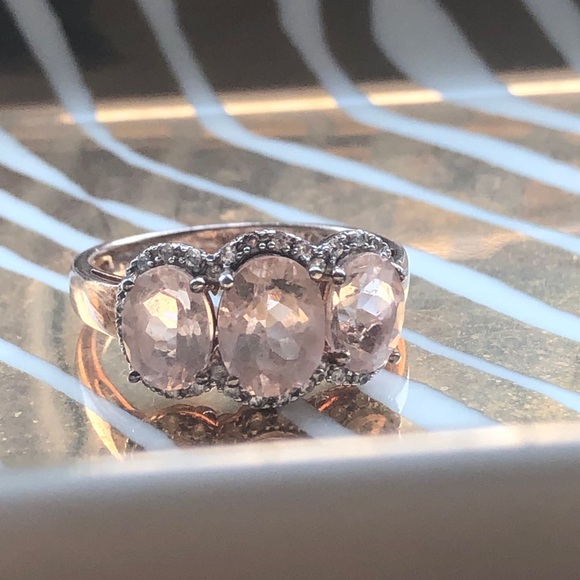 💕PRICE ⬇️ Rose Gold Morganite Oval Pave Ring Sz 8 - Picture 2 of 7